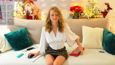 Alexandra Demore online show from 28, 1, 2025