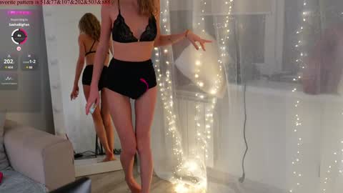 Alexandra Demore online show from 8, 2, 2025