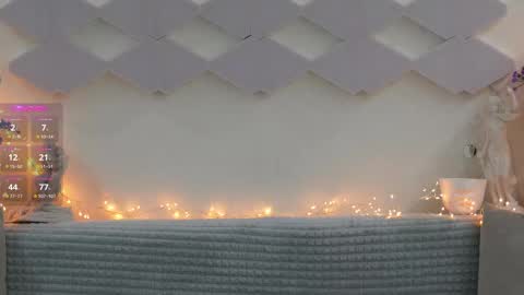 Alexandra Demore online show from 12, 2, 2025
