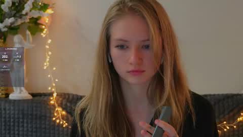 Alexandra Demore online show from 18, 2, 2025