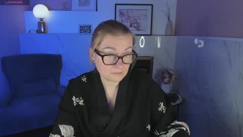 Alexandra online show from 3, 1, 2025