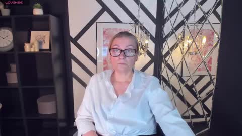 Alexandra online show from 11, 2, 2025