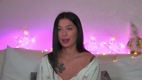 AlexandraBloom online show from 19, 12, 2024