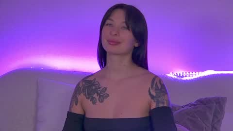 AlexandraBloom online show from 9, 2, 2025