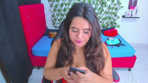 ALEXANDRA online show from 8, 1, 2025