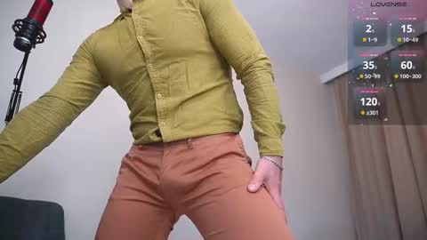 Snapshot of alexandrblatenn chatting on 7, 3, 2026 alexandrblatenn online show from 7, 3, 2026