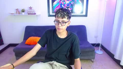 Snapshot of alexcum_18 chatting on 24, 3, 2026 alex online show from 24, 3, 2026