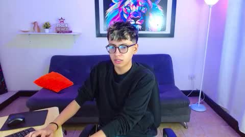 Snapshot of alexcum_18 chatting on 27, 3, 2026 alex online show from 27, 3, 2026