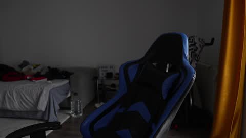 alexfit96 online show from 21, 12, 2024