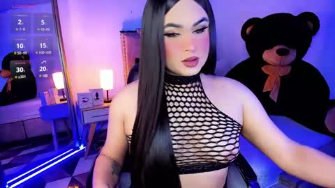 Snapshot of alexia_mattel chatting on 7, 2, 2025 alexia mattel online show from 7, 2, 2025