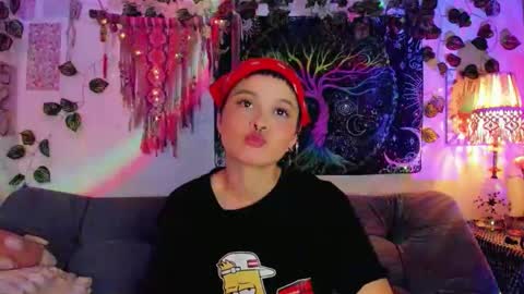 Snapshot of alexiafisher_ chatting on 8, 11, 2025 Alex online show from 8, 11, 2025