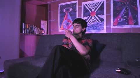 Alexi Jacobs online show from 8, 11, 2025