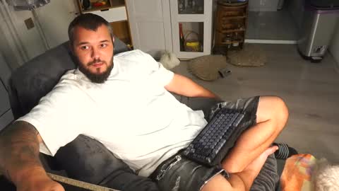 Alex online show from 10, 9, 2025