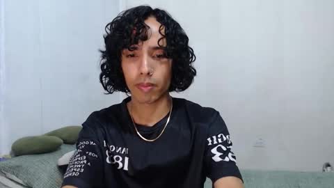 Alexis online show from 4, 12, 2025