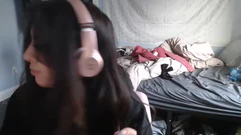 alexislove8 online show from 28, 10, 2025