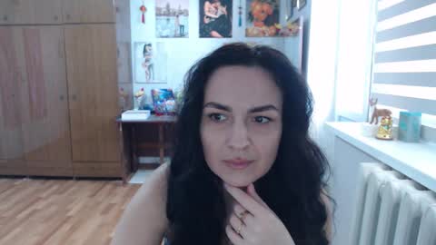 AlexisMillers online show from 4, 3, 2026