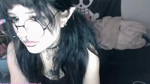 Vamp Mommy online show from 17, 9, 2025