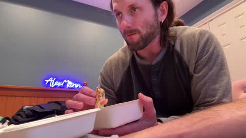 Snapshot of alexmanndickerson chatting on 1, 12, 2024 Alex Mann online show from 1, 12, 2024