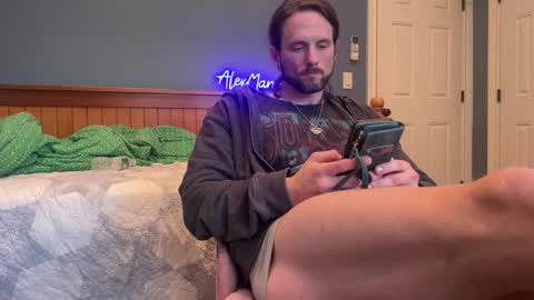 Snapshot of alexmanndickerson chatting on 8, 1, 2025 Alex Mann online show from 8, 1, 2025