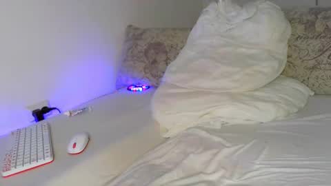 Snapshot of alexnovakk chatting on 27, 1, 2025 Alex online show from 27, 1, 2025