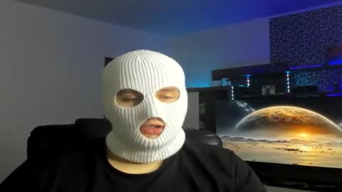 Snapshot of alexs9xtime chatting on 21, 12, 2025 alexs9xtime online show from 21, 12, 2025