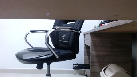 Snapshot of alextwunkk chatting on 6, 2, 2025 Alex online show from 6, 2, 2025