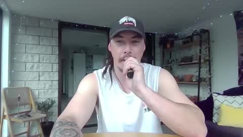 Alex online show from 6, 11, 2025