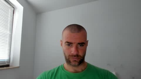 Snapshot of alfiesolomons87 chatting on 27, 10, 2025 alfiesolomons87 online show from 27, 10, 2025