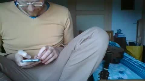 Snapshot of alfredosred123 chatting on 3, 4, 2026 Alfredo Ginger huge cock online show from 3, 4, 2026