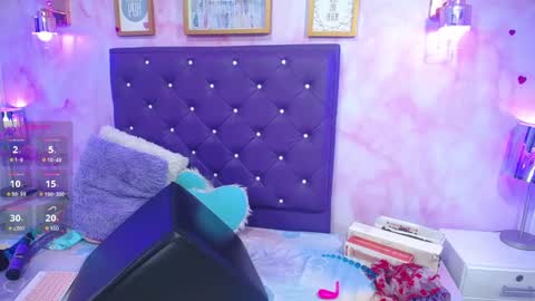 AlicceBlack8 online show from 4, 1, 2025