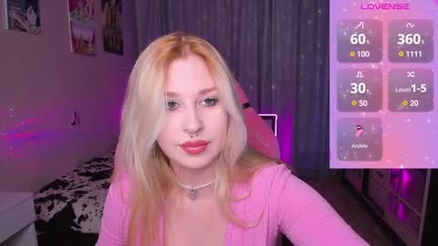 Snapshot of alice___miss chatting on 5, 3, 2025 Alice Miss online show from 5, 3, 2025
