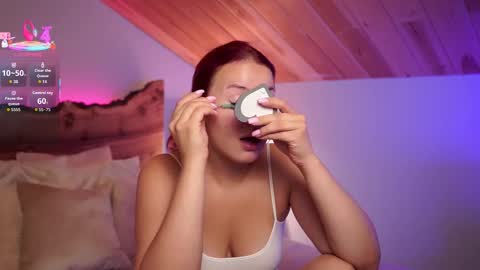 Alice.....Welcome to my room Lets get to know each other better and have an unforgettable time online show from 11, 9, 2025