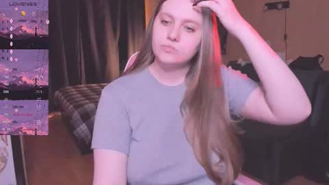 Snapshot of alice_dreamgirl_ chatting on 15, 10, 2025 Alice 3 online show from 15, 10, 2025