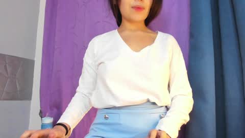  Alice Evans online show from 31, 1, 2025