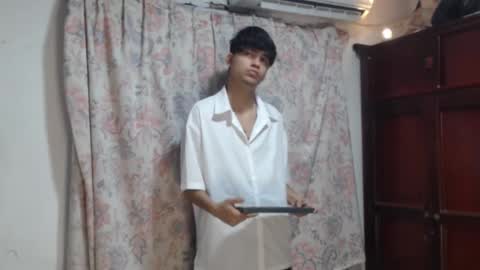 Snapshot of alice_julls chatting on 10, 1, 2026 alice online show from 10, 1, 2026