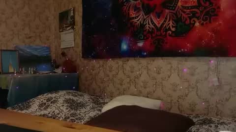 Snapshot of alice_peach chatting on 11, 11, 2025 bigclit daddy squirt bigdildo fit online show from 11, 11, 2025