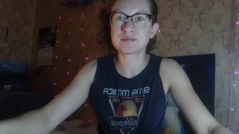 Snapshot of alice_peach chatting on 17, 11, 2025 bigclit daddy squirt bigdildo fit online show from 17, 11, 2025