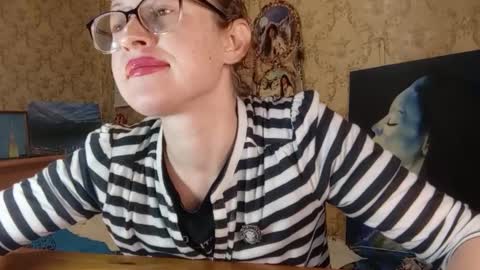 Snapshot of alice_peach chatting on 25, 11, 2025 bigclit daddy squirt bigdildo fit online show from 25, 11, 2025