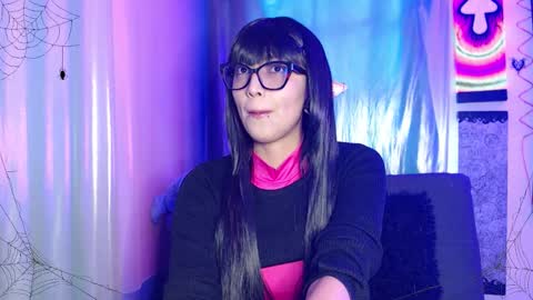      online show from 5, 10, 2025