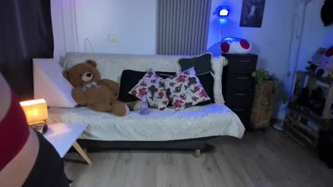 Alice online show from 22, 2, 2025