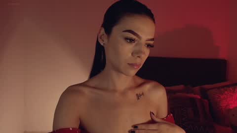 Snapshot of alice_steffen chatting on 9, 2, 2025 evedam online show from 9, 2, 2025