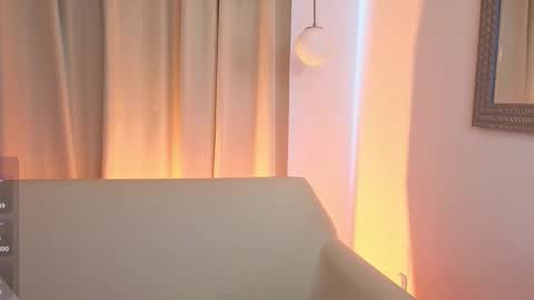 Snapshot of alice_steffen chatting on 26, 9, 2025 evedam online show from 26, 9, 2025