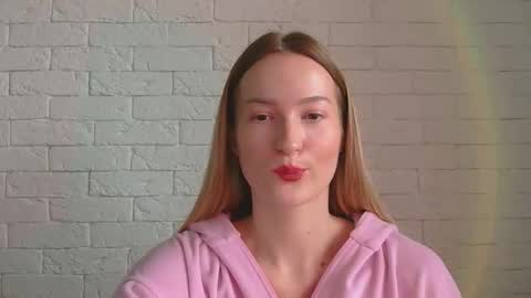 Snapshot of alice_sweet_01 chatting on 15, 12, 2025 Alice online show from 15, 12, 2025