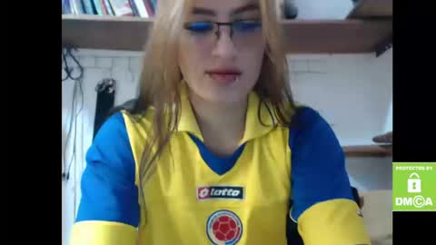 Snapshot of alice_trinity chatting on 9, 9, 2025 Alice online show from 9, 9, 2025