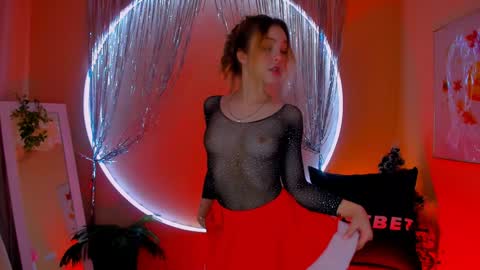 Alice  online show from 20, 12, 2024