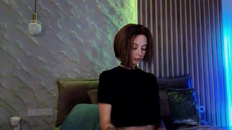 Your sweet Alice INST alicebellies online show from 13, 3, 2026