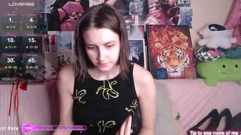 Snapshot of alicechio chatting on 6, 11, 2025 alice online show from 6, 11, 2025