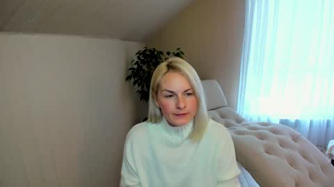 Alicee online show from 18, 12, 2024