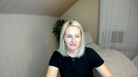 Alicee online show from 23, 12, 2024
