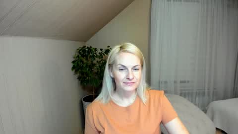 Alicee online show from 10, 1, 2025